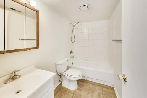 1116 Riverwood Drive Algonquin IL 60102