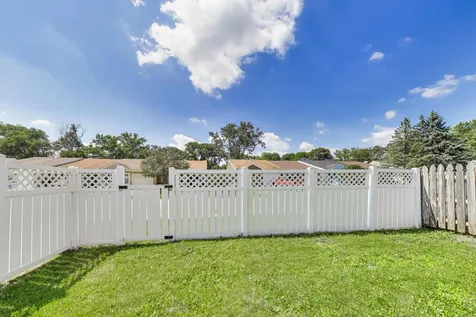 1116 Riverwood Drive Algonquin IL 60102