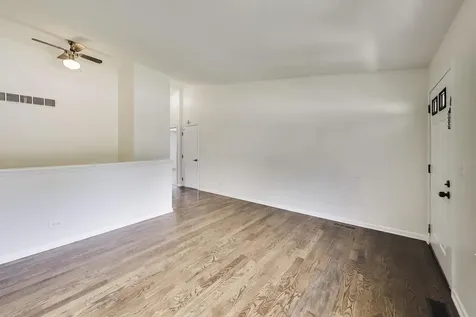 1116 Riverwood Drive Algonquin IL 60102