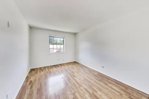 1116 Riverwood Drive Algonquin IL 60102