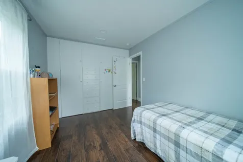 1704 Maple Avenue Northbrook IL 60062