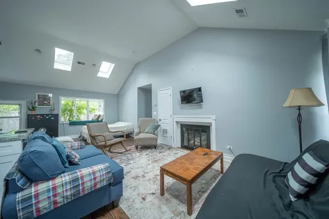 1704 Maple Avenue Northbrook IL 60062
