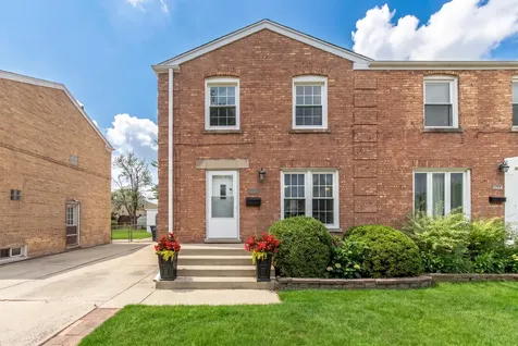 1645 Stockton Avenue Des Plaines IL 60018