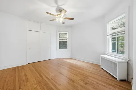 7806 South Cregier Avenue Chicago IL 60649