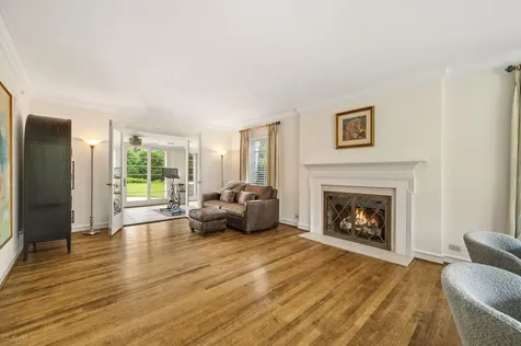 244 Lincoln Drive Glencoe IL 60022