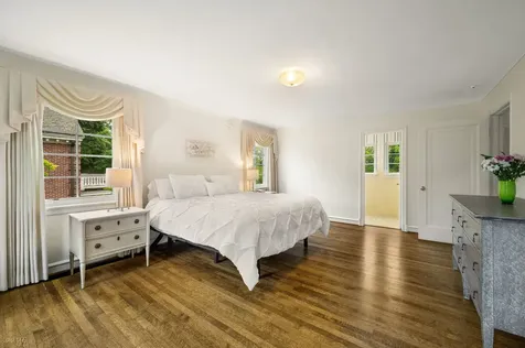 244 Lincoln Drive Glencoe IL 60022