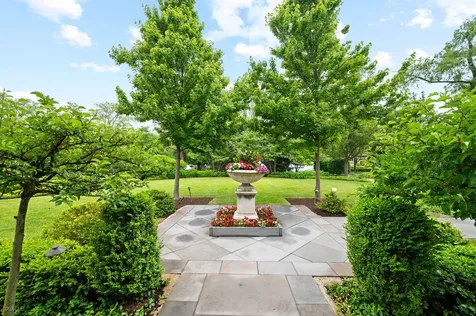 244 Lincoln Drive Glencoe IL 60022
