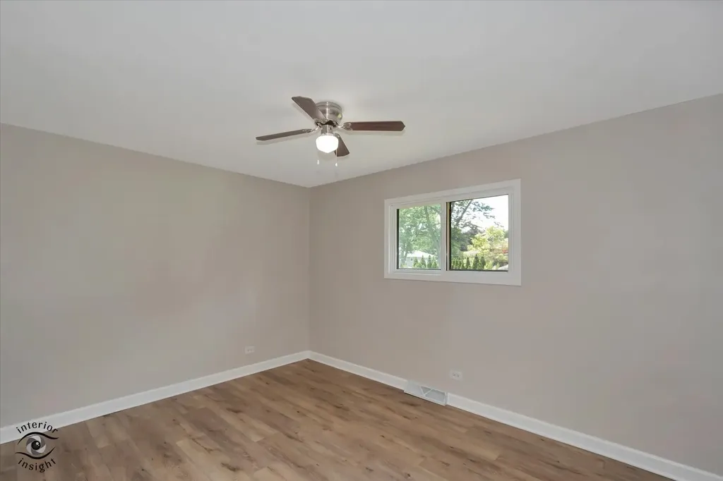 2n314 Euclid Avenue Glen Ellyn IL 60137
