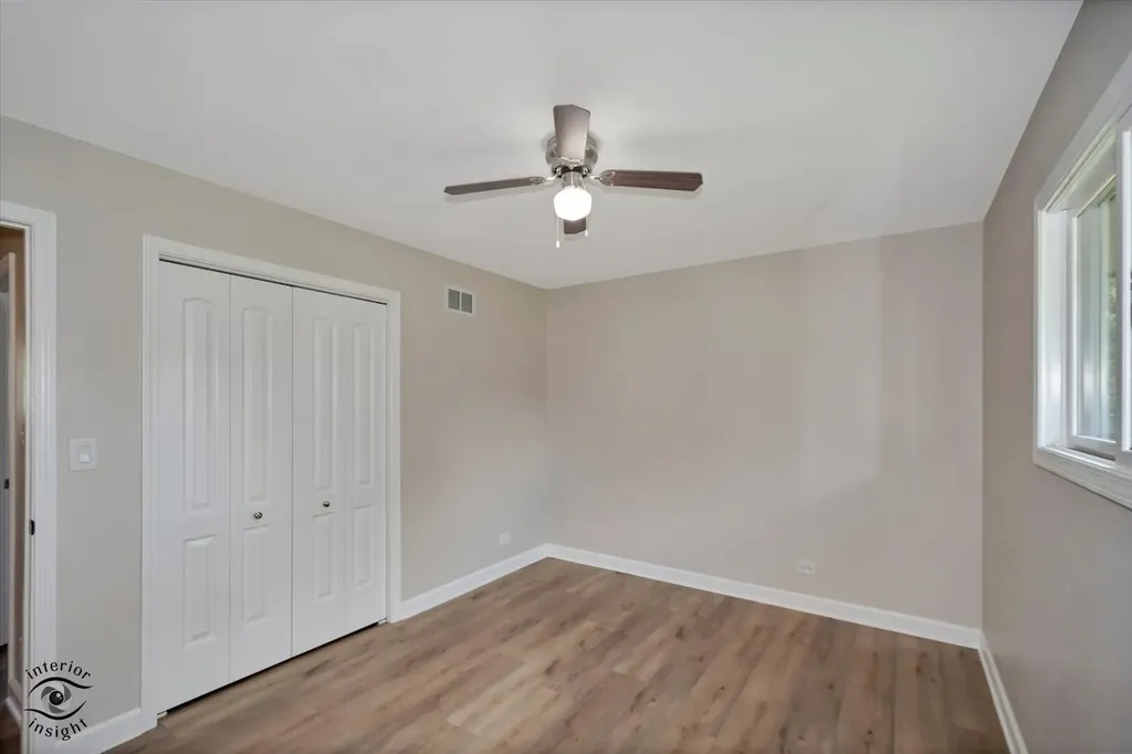 2n314 Euclid Avenue Glen Ellyn IL 60137