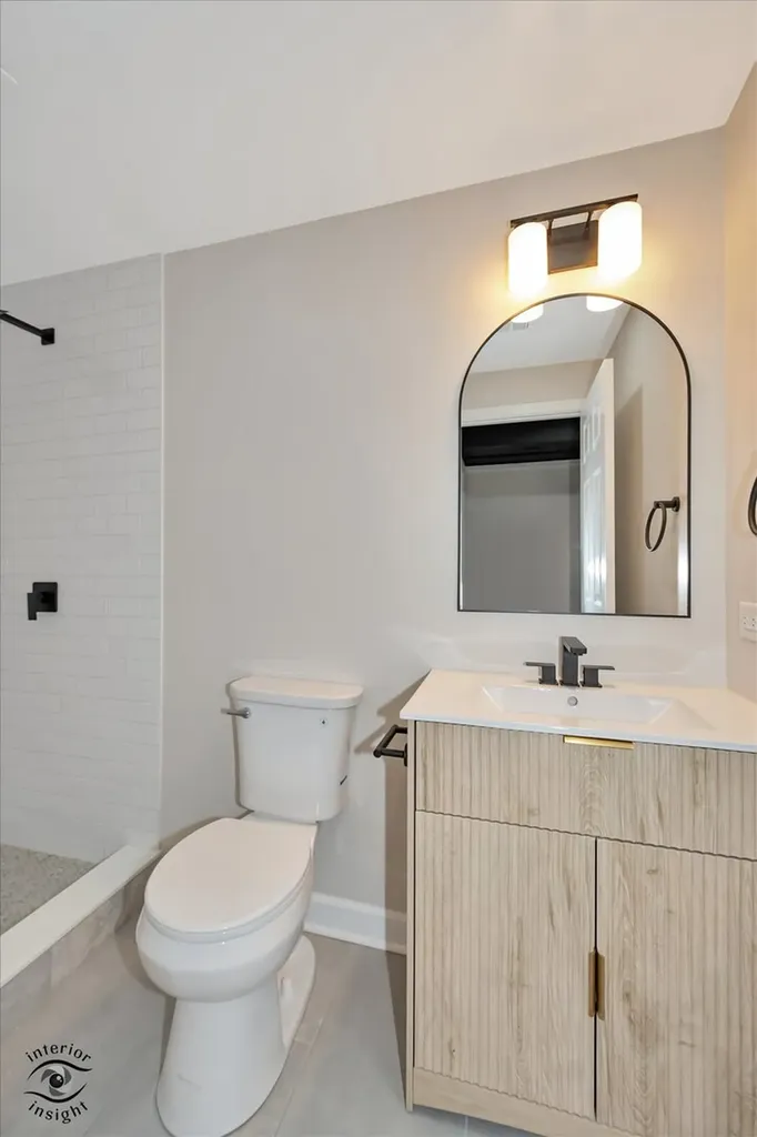 2n314 Euclid Avenue Glen Ellyn IL 60137