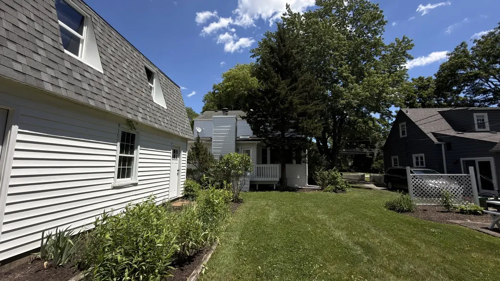 622 North President Street Wheaton IL 60187