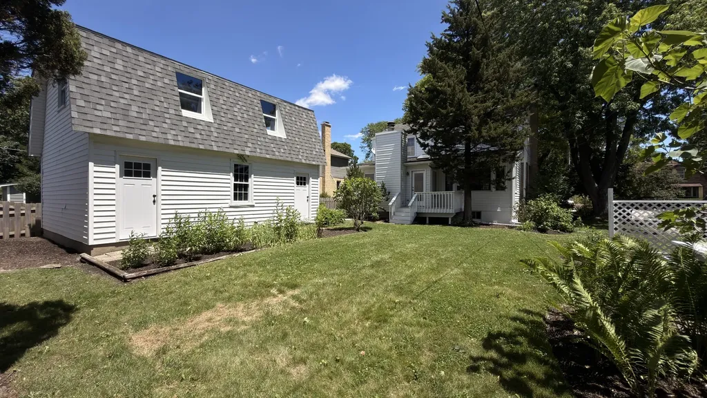 622 North President Street Wheaton IL 60187