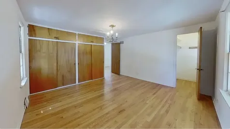 622 North President Street Wheaton IL 60187