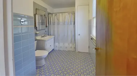 622 North President Street Wheaton IL 60187