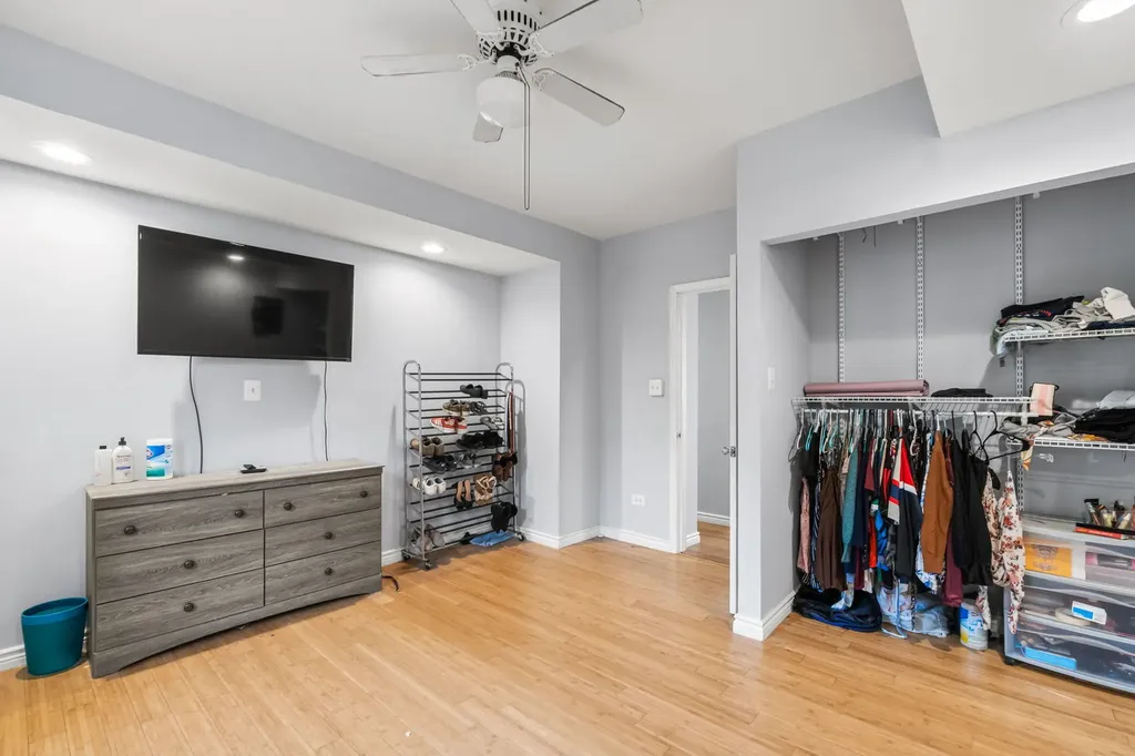 3521 West 64th Street Chicago IL 60629