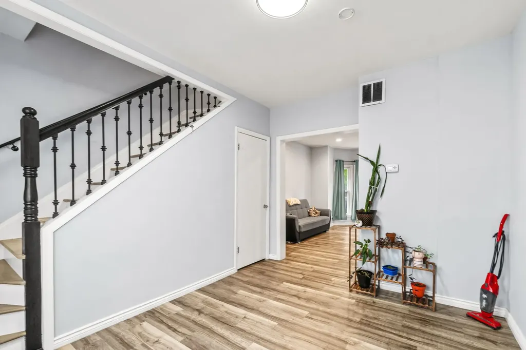 3521 West 64th Street Chicago IL 60629