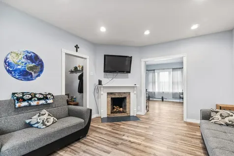 3521 West 64th Street Chicago IL 60629