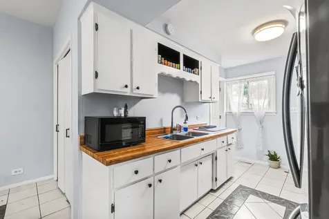 3521 West 64th Street Chicago IL 60629