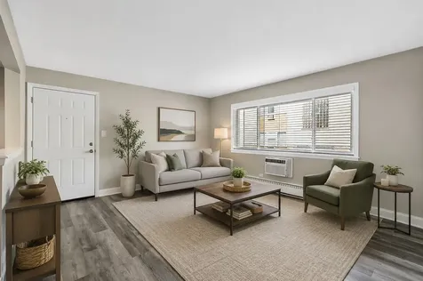 4747 North Ronald Street Harwood Heights IL 60706