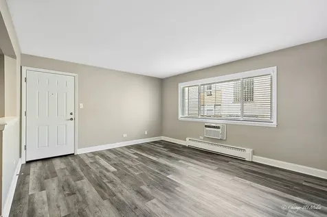 4747 North Ronald Street Harwood Heights IL 60706