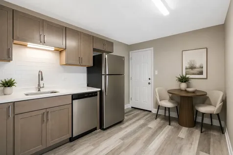 4747 North Ronald Street Harwood Heights IL 60706