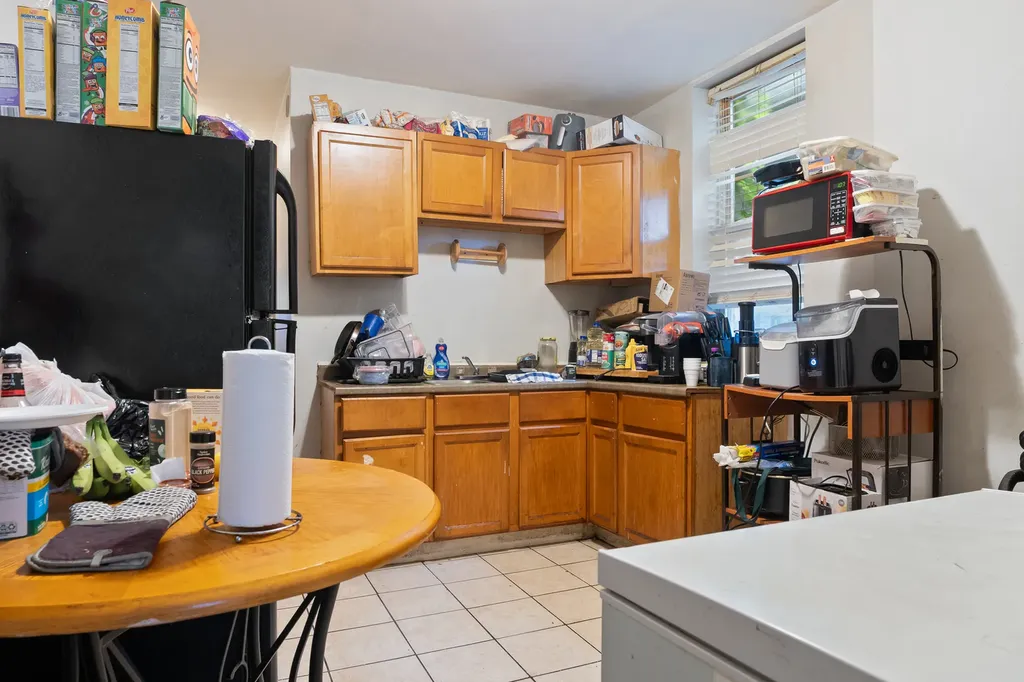7123 South Green Street Chicago IL 60621