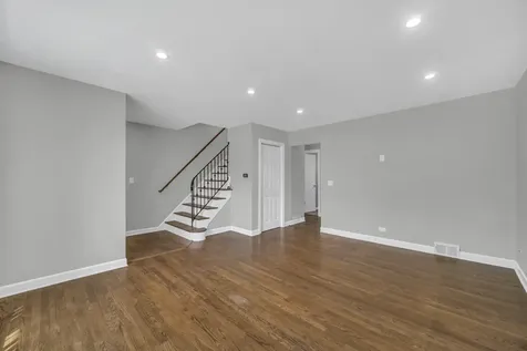 47 East Judith Ann Drive Mount Prospect IL 60056