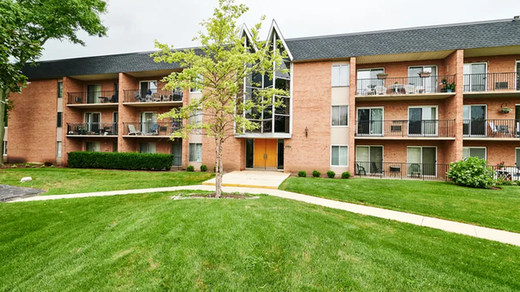 1104 North Mill Street Naperville IL 60563