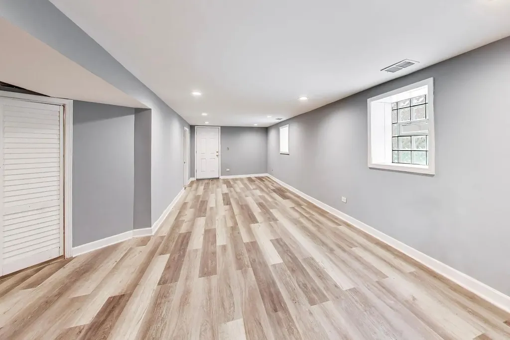 1218 North Mason Avenue Chicago IL 60651