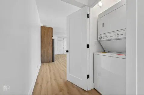 6312 North Artesian Avenue Chicago IL 60659