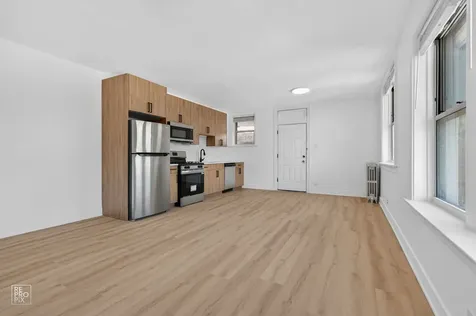6312 North Artesian Avenue Chicago IL 60659