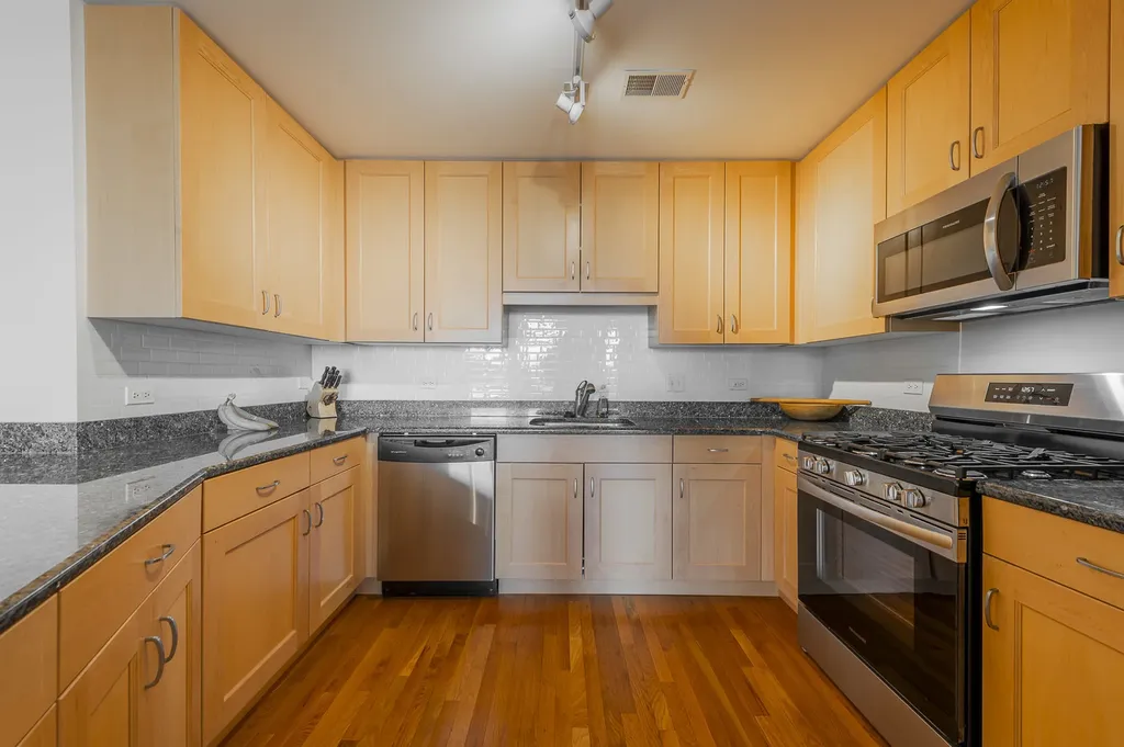 1935 South Archer Avenue Chicago IL 60616