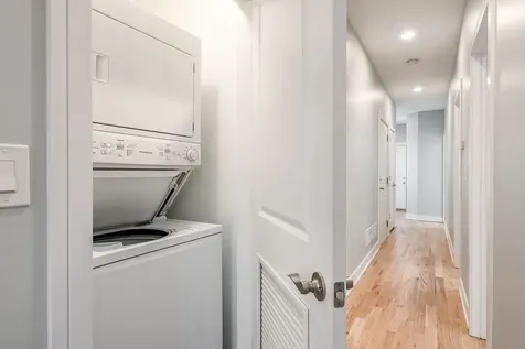 5979 North Elston Avenue Chicago IL 60646