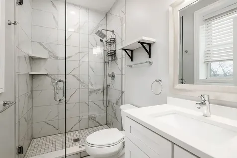 5979 North Elston Avenue Chicago IL 60646