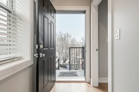 5979 North Elston Avenue Chicago IL 60646