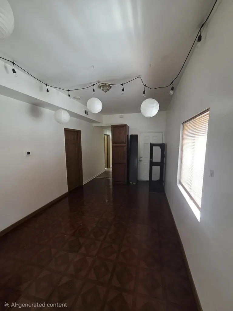 8729 South Commercial Avenue Chicago IL 60617