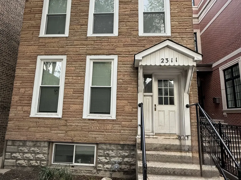 2311 North Greenview Avenue Chicago IL 60614