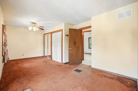 1571 34TH Avenue Moline IL 61265