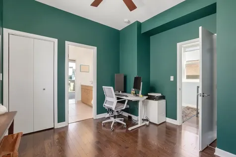 1067 North Hermitage Avenue Chicago IL 60622