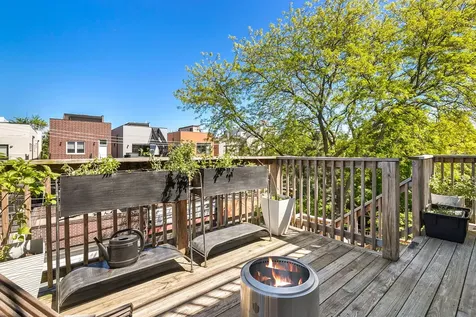 1067 North Hermitage Avenue Chicago IL 60622