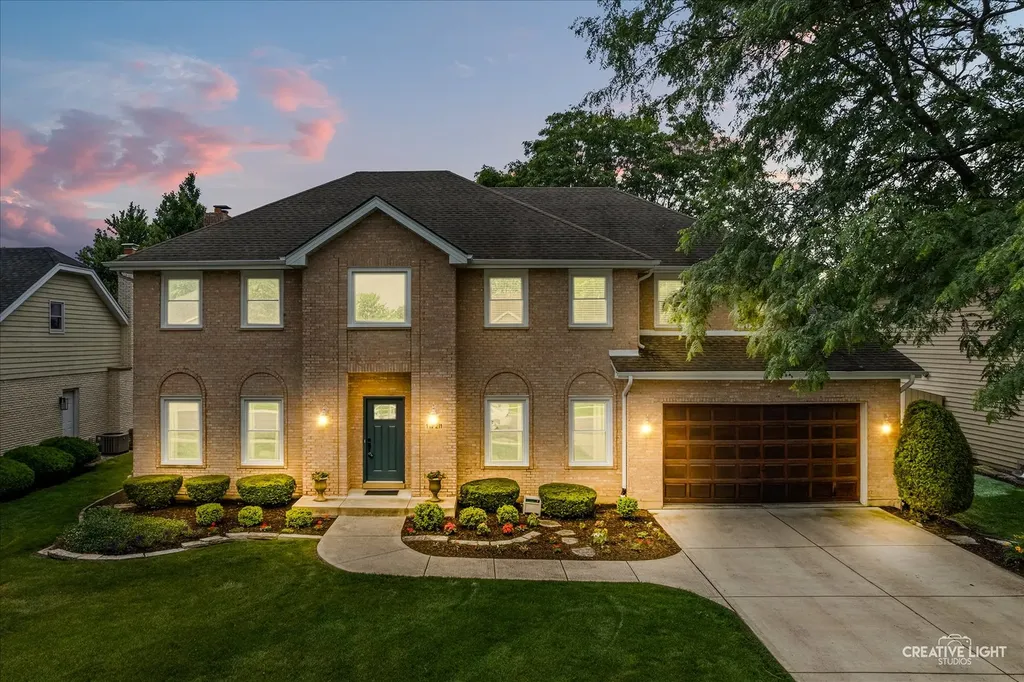 1N211 Coventry Drive Carol Stream IL 60188