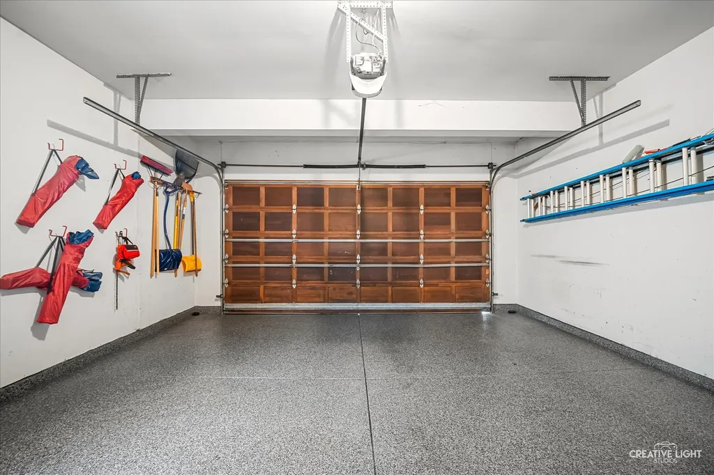 1N211 Coventry Drive Carol Stream IL 60188