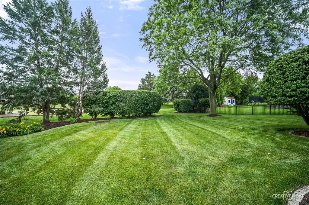 1N211 Coventry Drive Carol Stream IL 60188