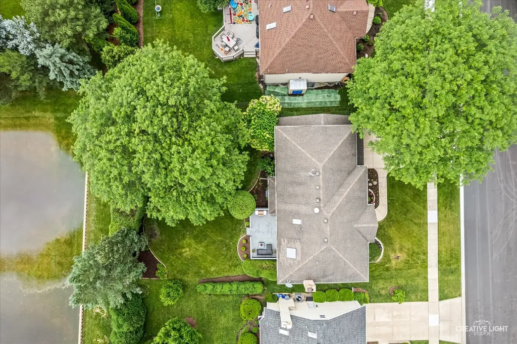 1N211 Coventry Drive Carol Stream IL 60188