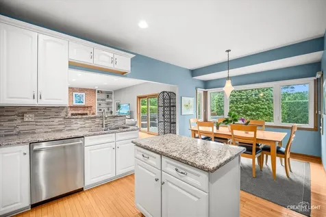 1N211 Coventry Drive Carol Stream IL 60188