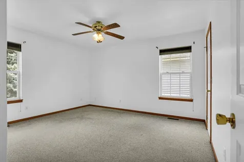 705 Erin Drive Champaign IL 61822