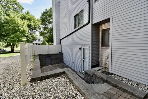 1106 East Jefferson Street Bloomington IL 61701