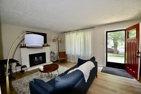 1106 East Jefferson Street Bloomington IL 61701