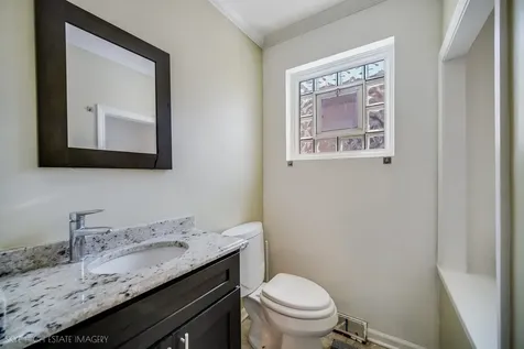412 East 89th Place Chicago IL 60619