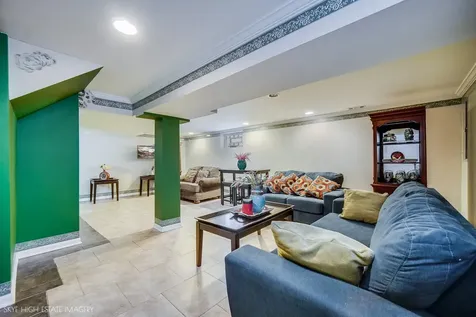 412 East 89th Place Chicago IL 60619